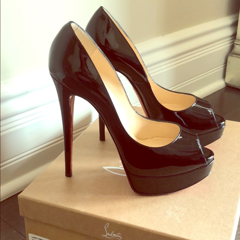 Christian Louboutin lady peep